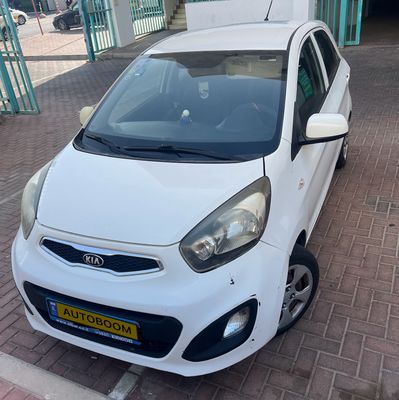 Kia Picanto 2ème main, 2014, main privée