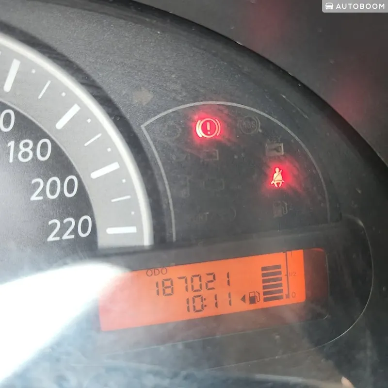 Nissan Micra 2nd hand, 2013, private