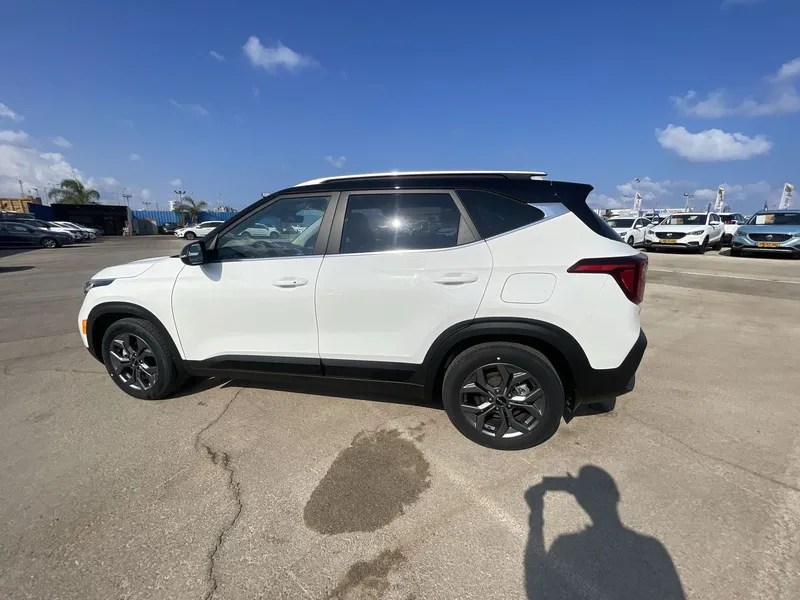 Kia Seltos nouvelle voiture, 2024