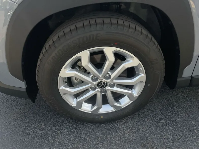 Toyota Corolla Cross new car, 2025