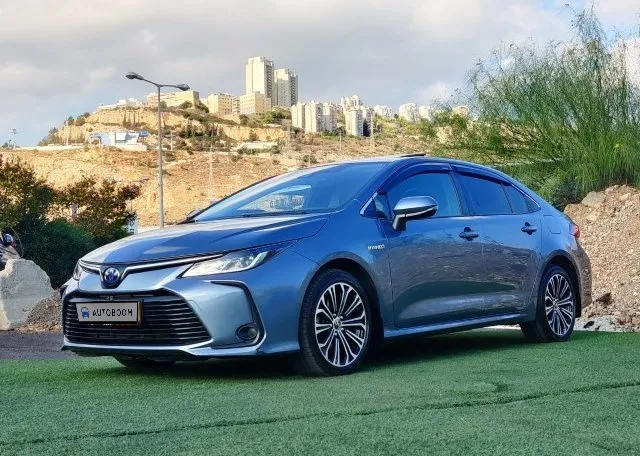 Toyota Corolla с пробегом, 2019