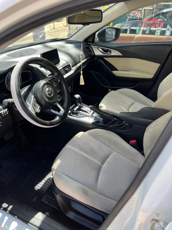 Mazda 3 2ème main, 2018, main privée