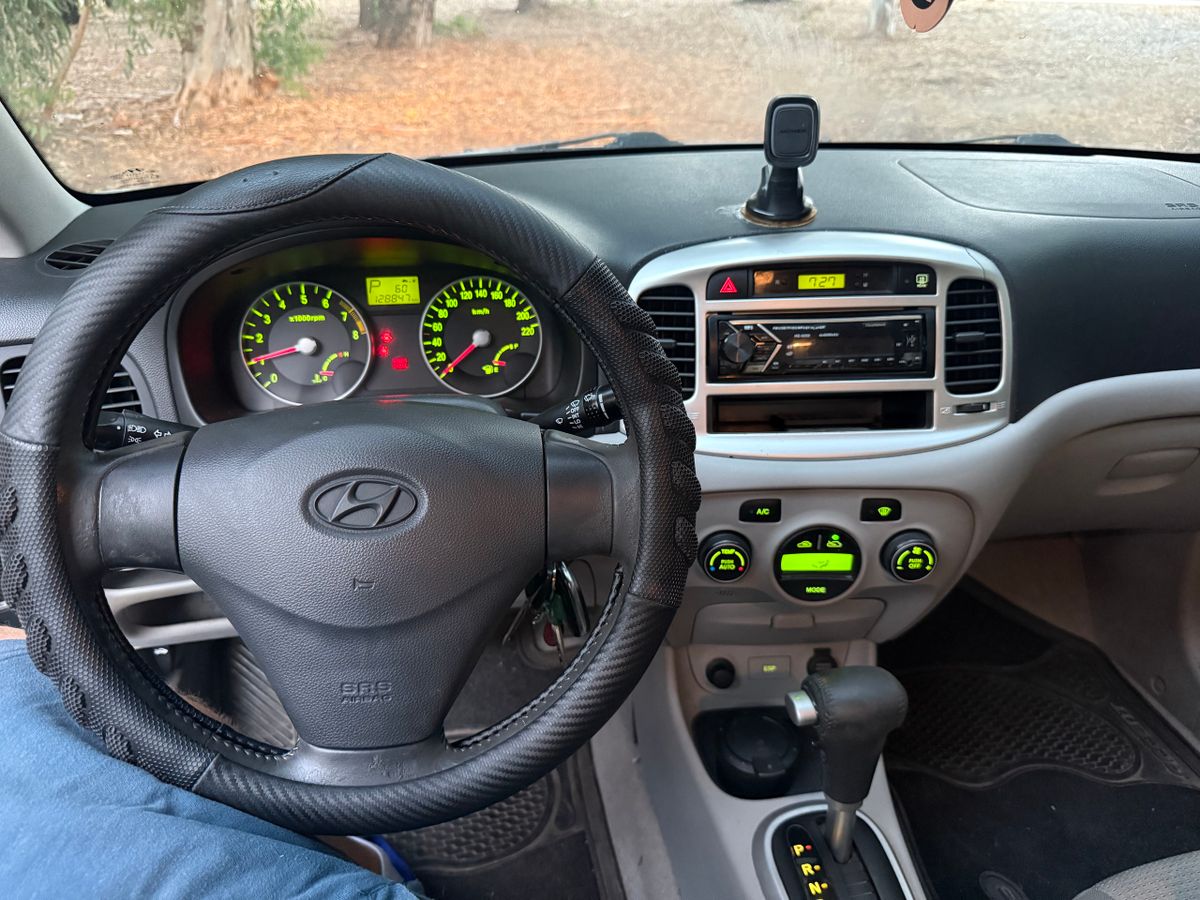 Hyundai Accent 2ème main, 2008, main privée
