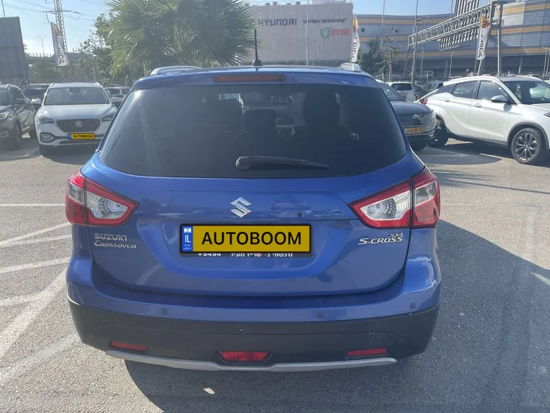 Suzuki SX4 2ème main, 2015, main privée