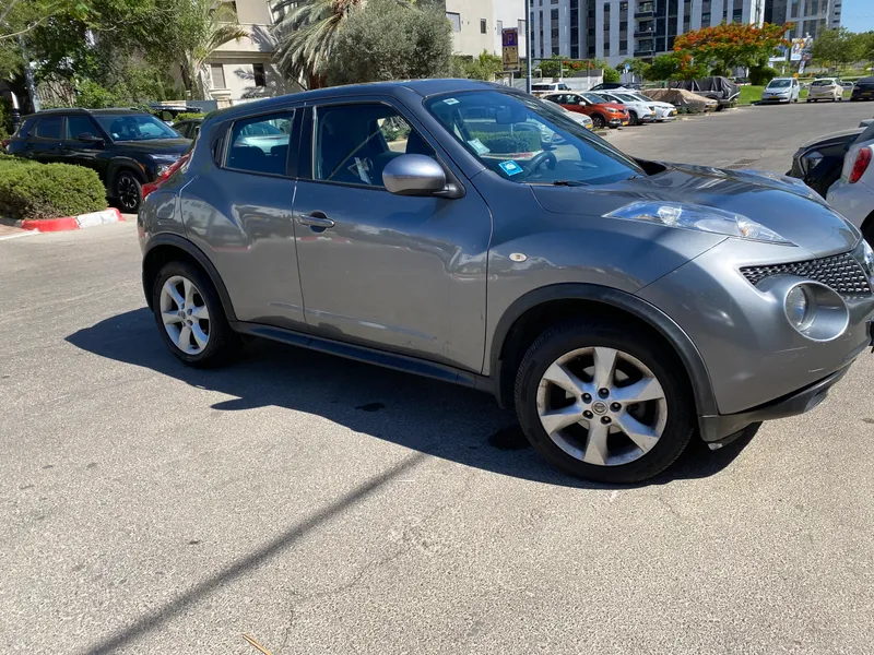 Nissan Juke с пробегом, 2011, частная рука