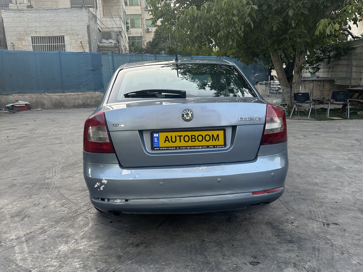 Skoda Octavia 2nd hand, 2011, private hand