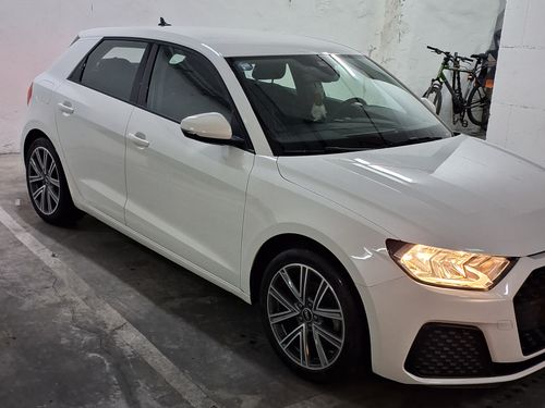 Audi A1, 2021, photo