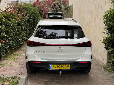 مرسيدس EQA مستعمل, 2022, مالك خاص
