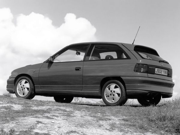 ווקסהול אסטרה 1991. מרכב, צורה. מיני 3 דלתות, 3 דור