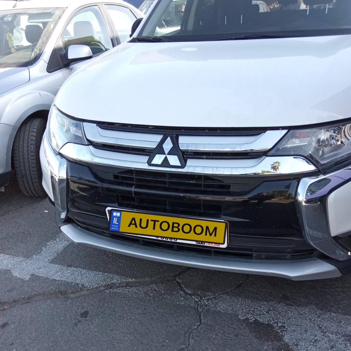 Mitsubishi Outlander с пробегом, 2016