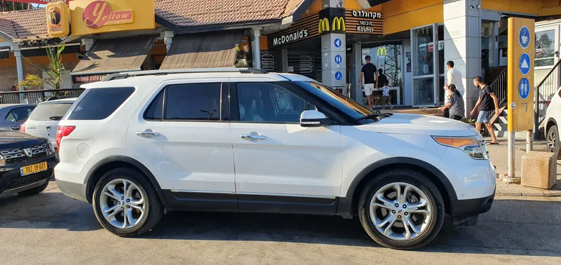 Ford Explorer 2nd hand, 2015, private hand