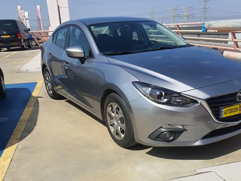 Mazda 3 с пробегом, 2015, частная рука