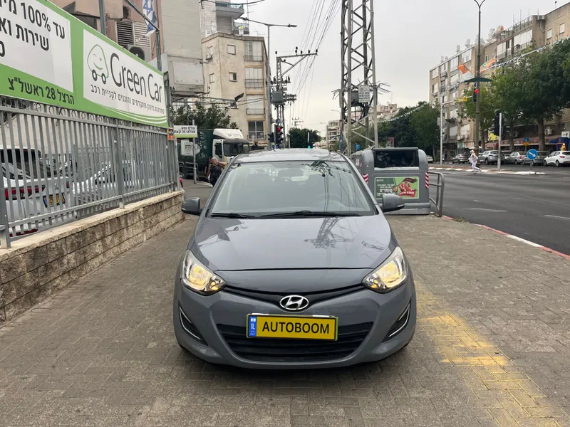 יונדאי i20 יד 2 רכב, 2014