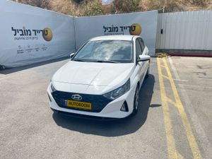 Hyundai i20, 2022, фото