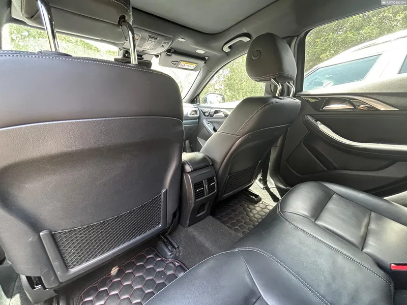 Infiniti QX30 2ème main, 2020, privée