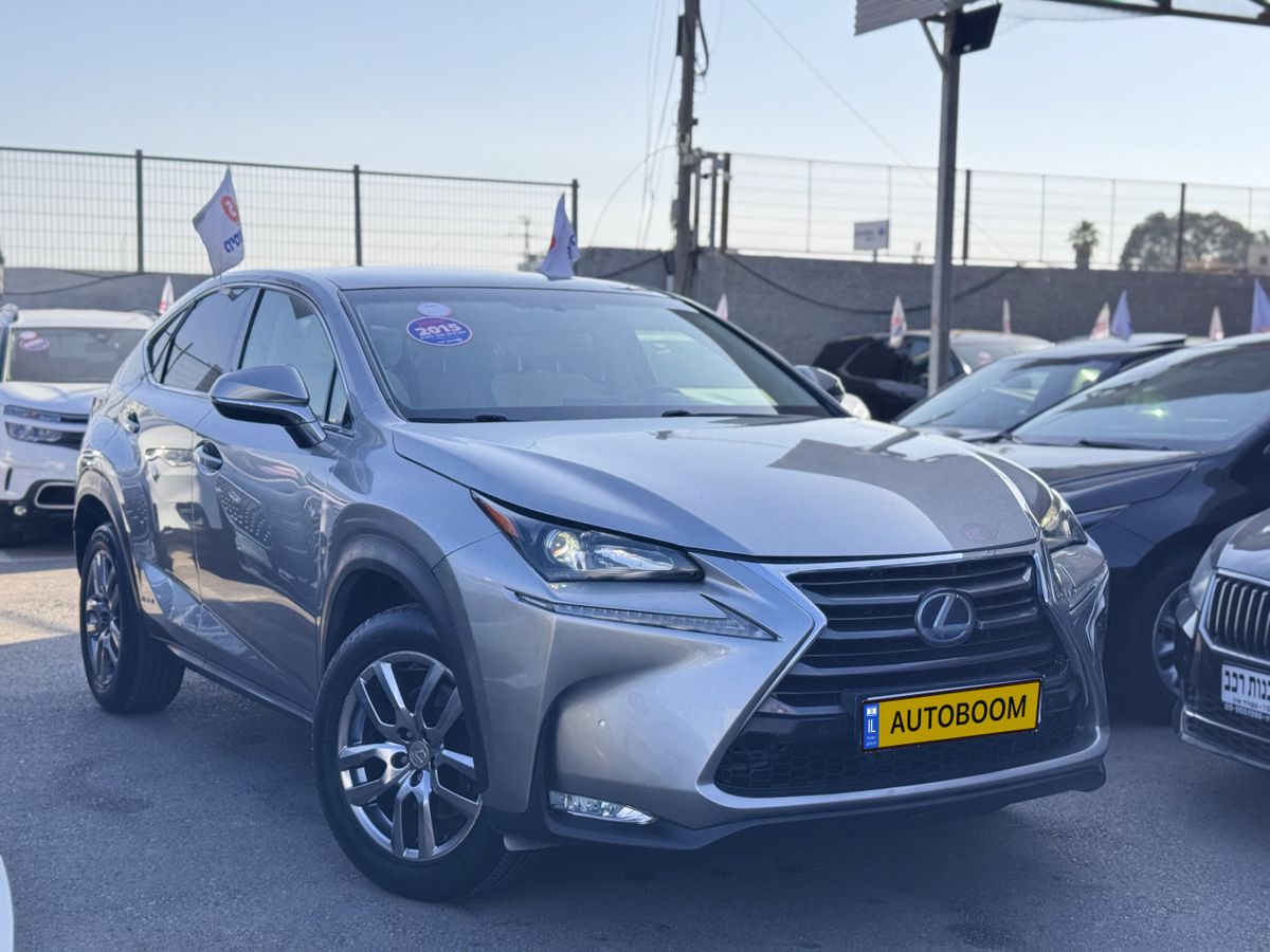 Lexus NX с пробегом, 2015
