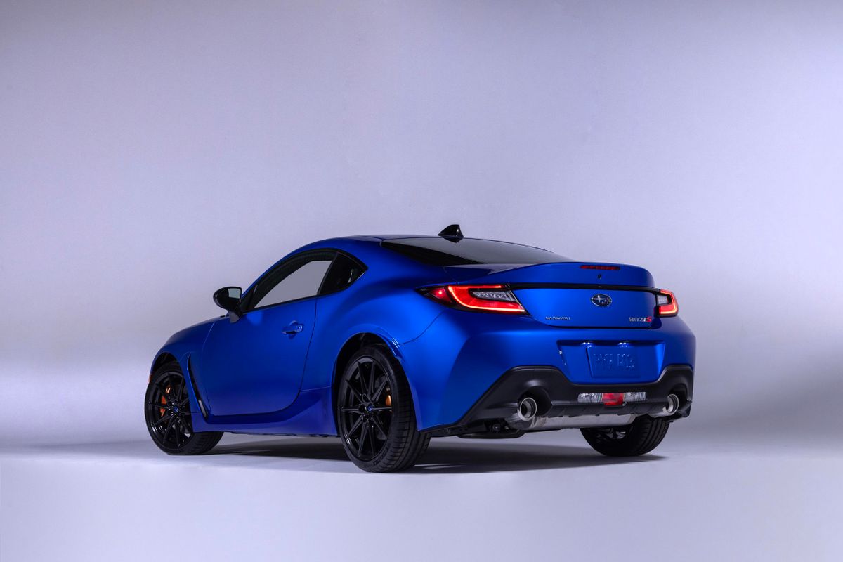 Субару BRZ. Кузов, экстерьер.