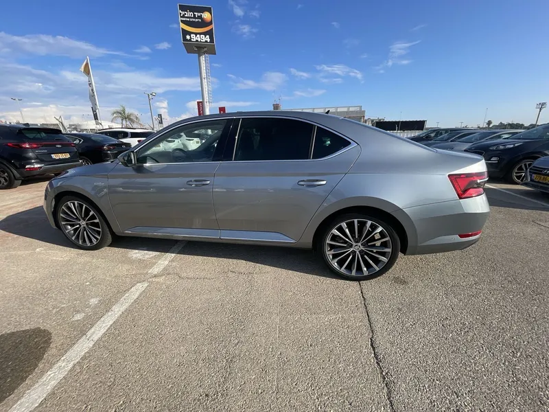 Skoda Superb 2nd hand, 2020, private hand