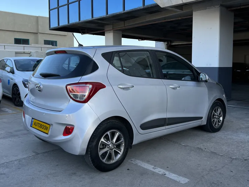 Hyundai i10 2nd hand, 2015