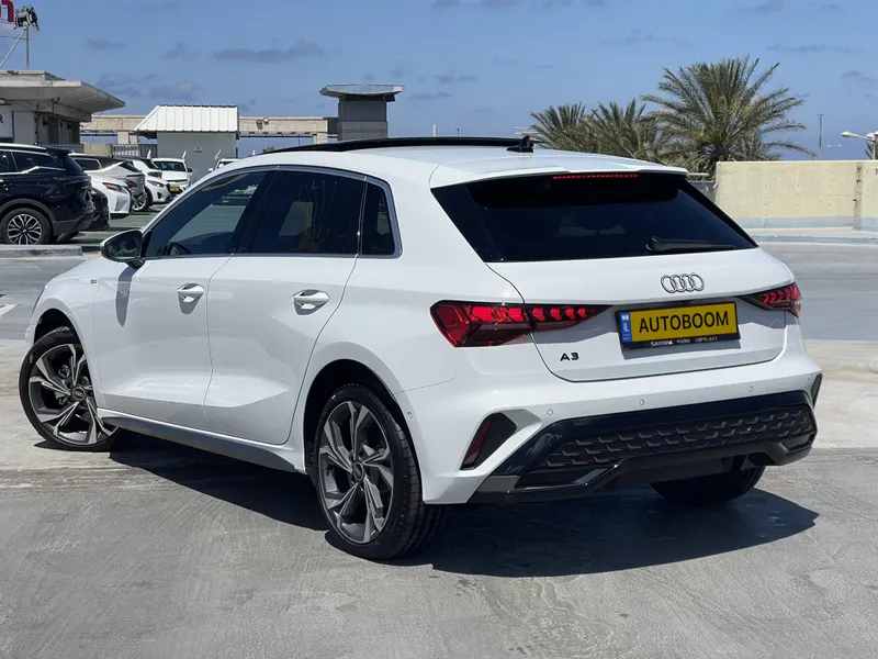 Audi A3 с пробегом, 2025