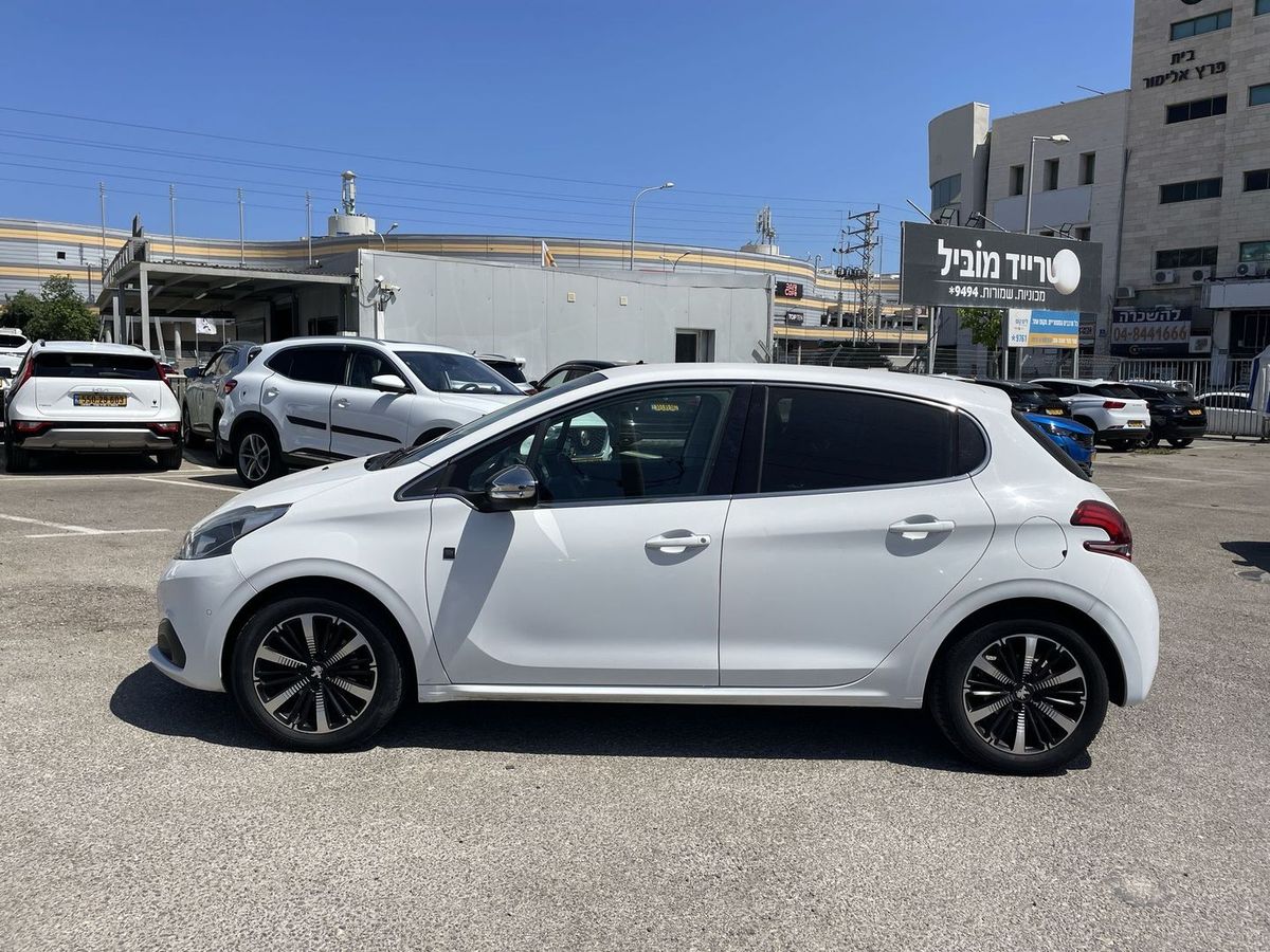 Peugeot 208 2ème main, 2019, main privée