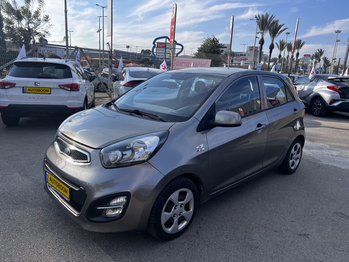 Kia Picanto 2ème main, 2013, main privée