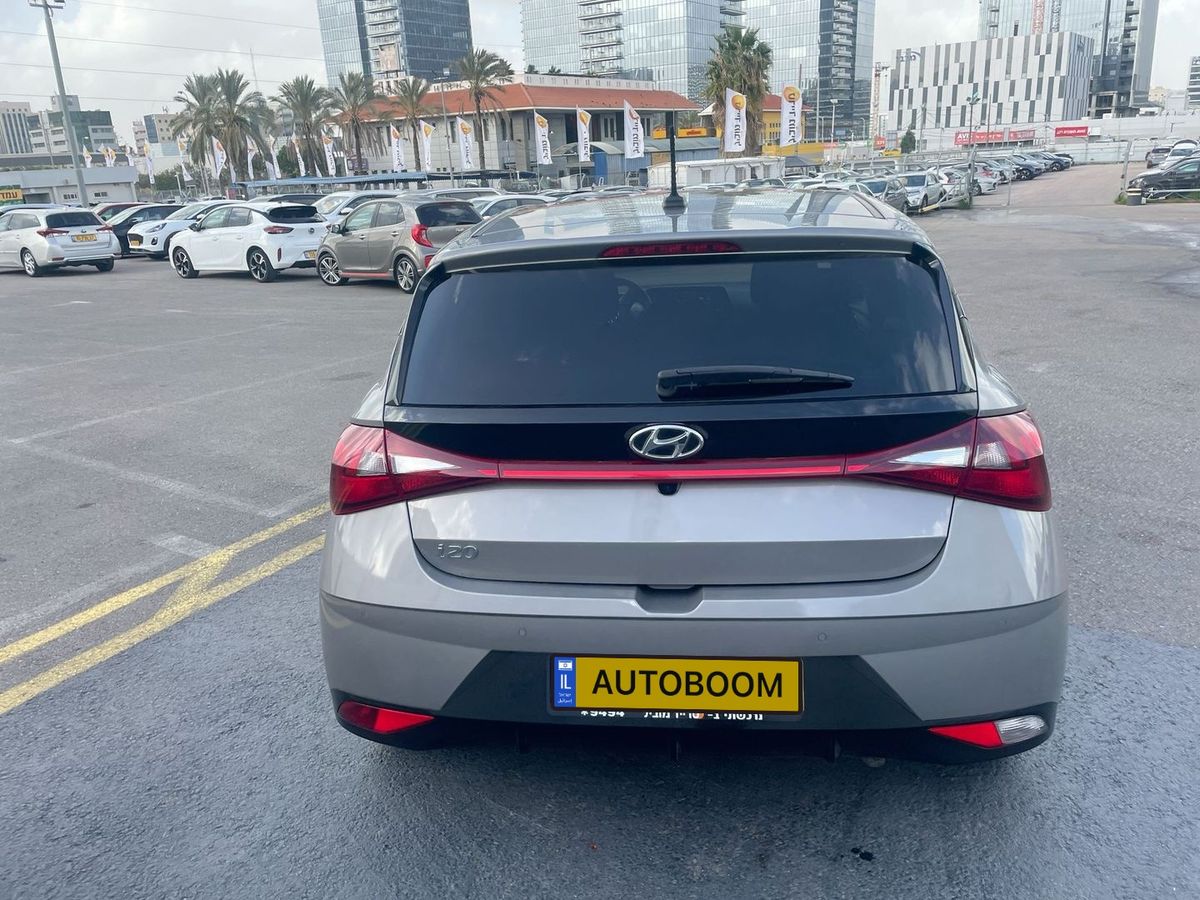 יונדאי i20 יד 2 רכב, 2023, פרטי