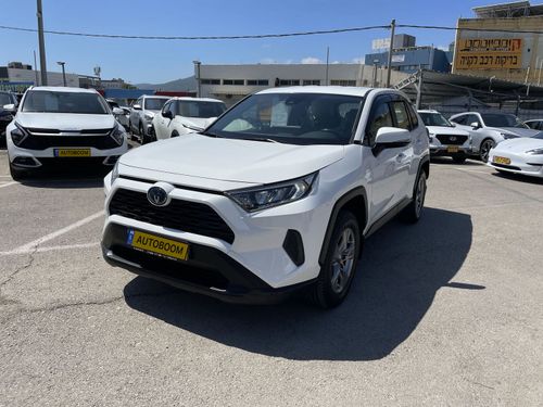 Toyota RAV4, 2023, фото