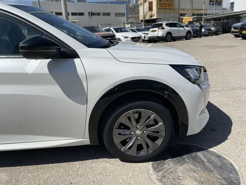Peugeot 208 2ème main, 2022, main privée