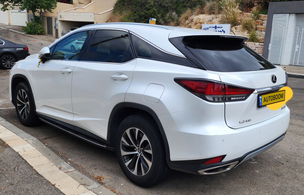 Lexus RX 2nd hand, 2021, private hand