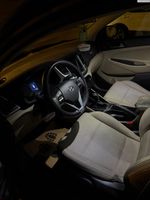 Hyundai Tucson 2nd hand, 2017, private