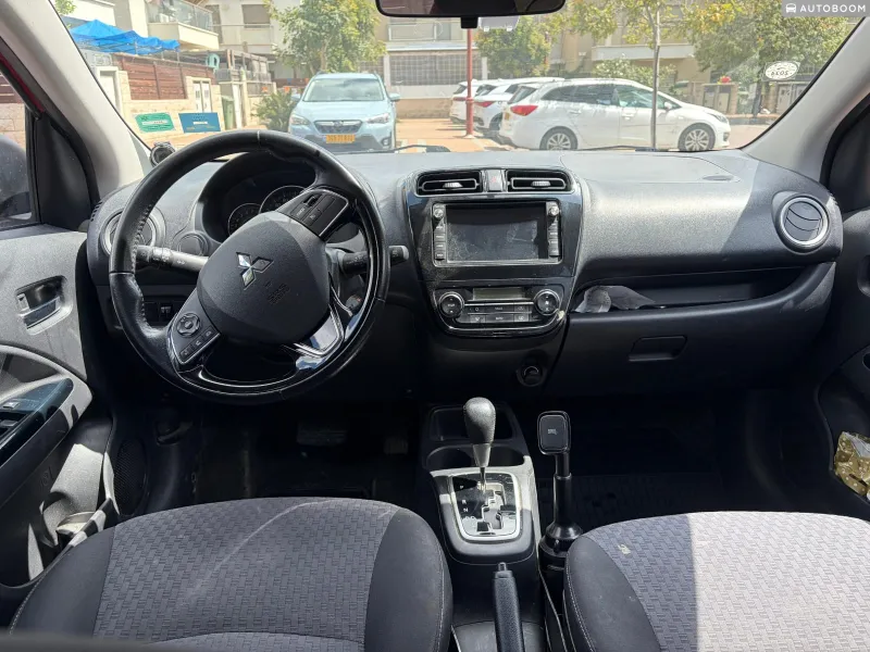מיצובישי ספייס סטאר יד 2 רכב, 2018, פרטי