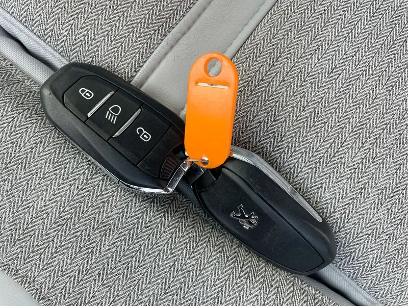 Peugeot 3008 2nd hand, 2020, private hand