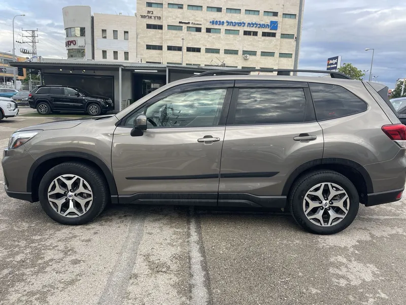 Subaru Forester 2nd hand, 2021, private hand