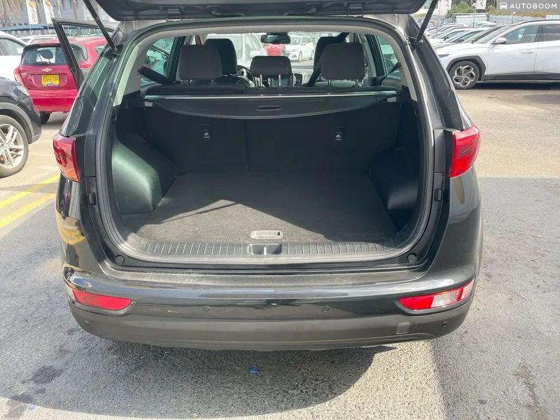 Kia Sportage 2nd hand, 2018, private