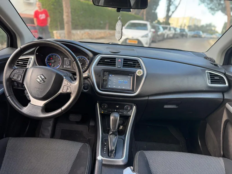 Suzuki SX4 с пробегом, 2015, частная рука