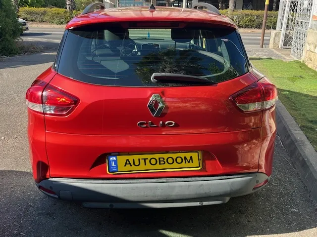 Renault Clio 2nd hand, 2015