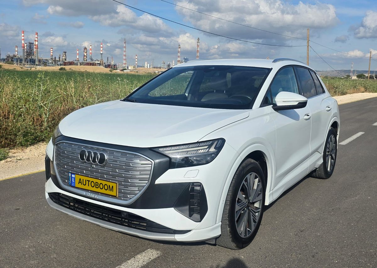 أودي Q4 e-tron مستعمل, 2023, خصوصي