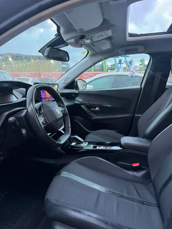 Peugeot 2008 с пробегом, 2021