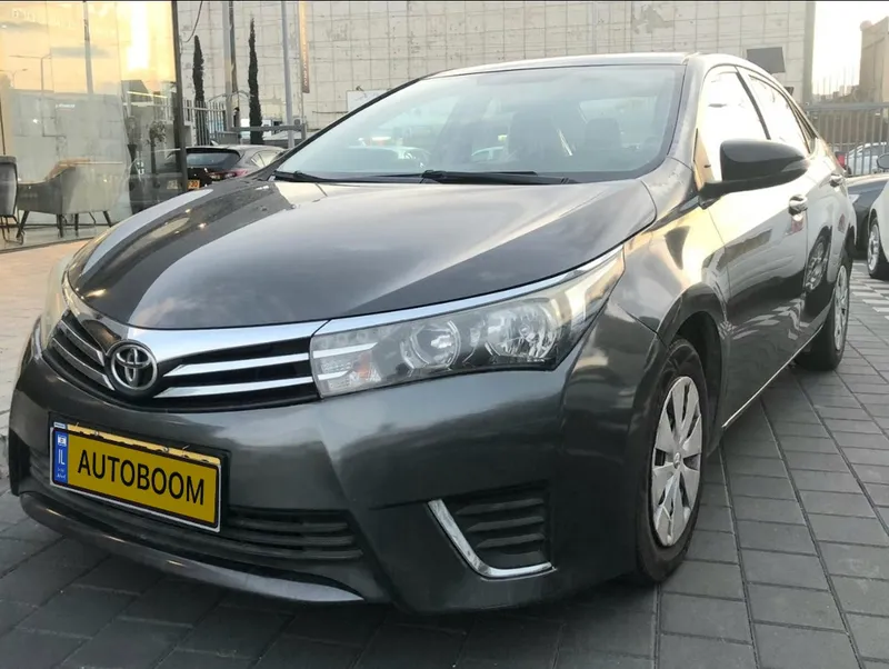 Toyota Corolla 2ème main, 2014