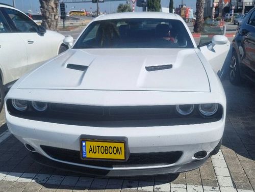 Dodge Challenger 2nd hand, 2023, private hand