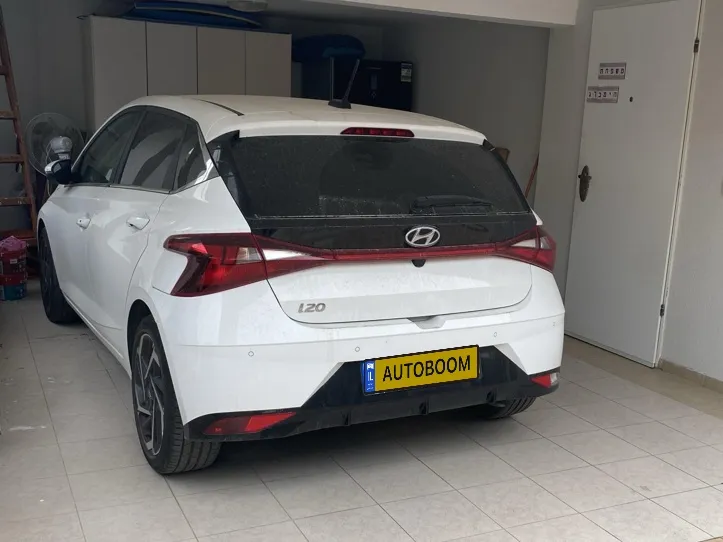 Hyundai i20 с пробегом, 2023, частная рука