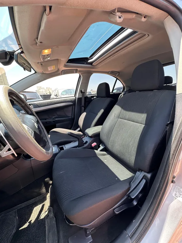 Mitsubishi Lancer 2nd hand, 2016
