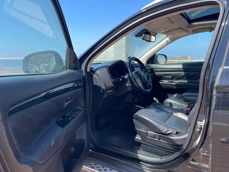 Mitsubishi Outlander 2nd hand, 2017, private hand