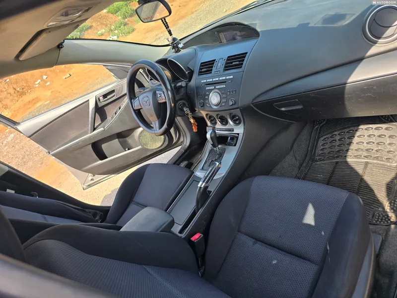 Mazda 3 2nd hand, 2009, private