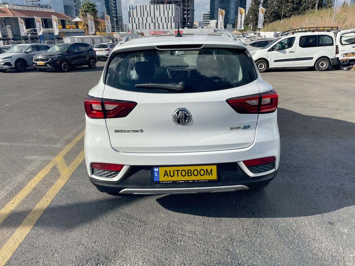 MG ZS 2ème main, 2021, main privée