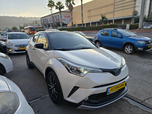 Toyota C-HR, 2019, photo