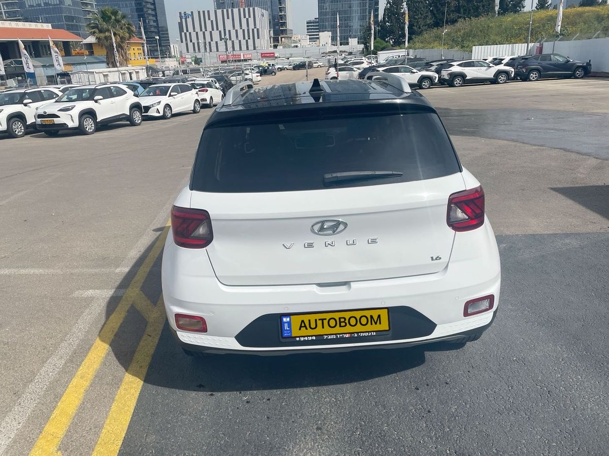 Hyundai Venue 2nd hand, 2022, private hand
