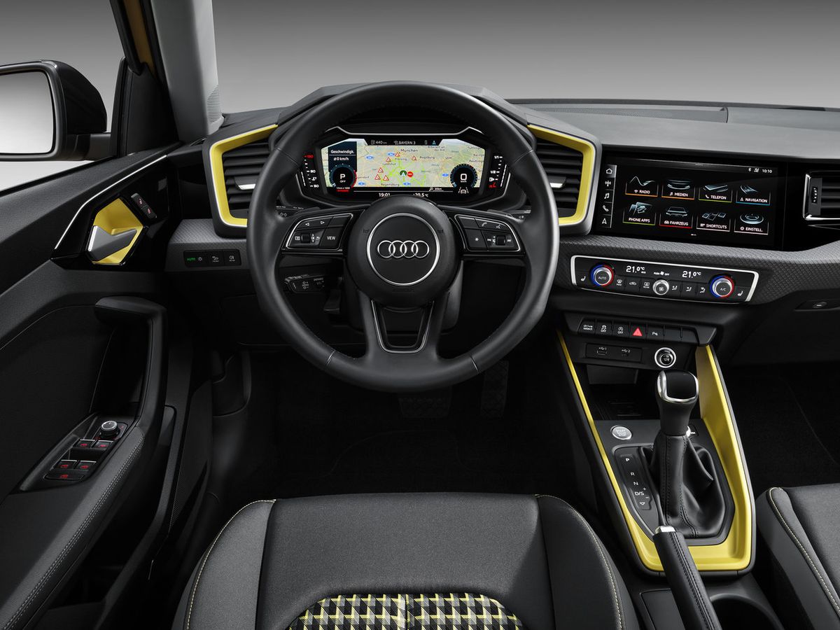 Audi A1 2018. Dashboard. Mini 5-doors, 2 generation