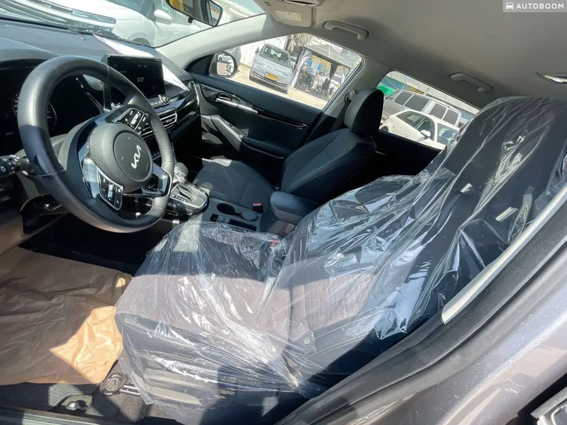 Kia Seltos 2nd hand, 2022, private